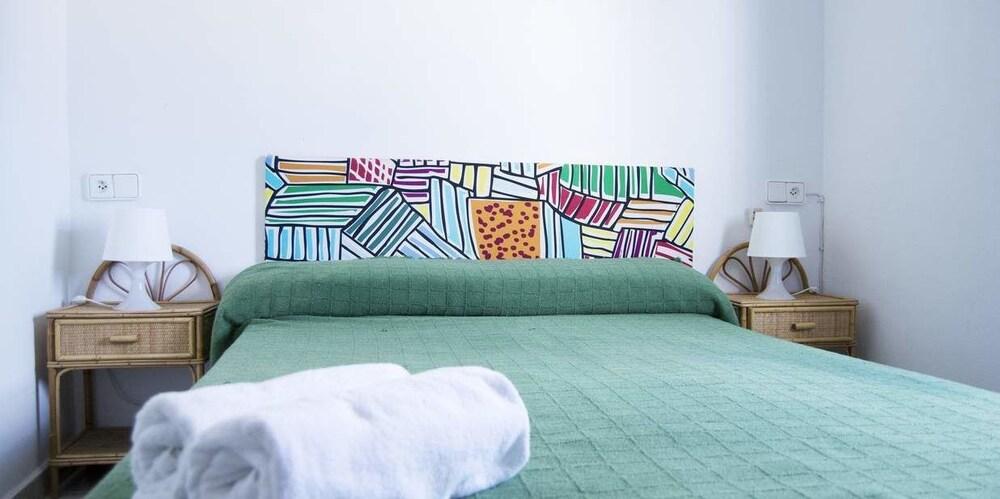 Hostal Costa Ibiza Town Ngoại thất bức ảnh
