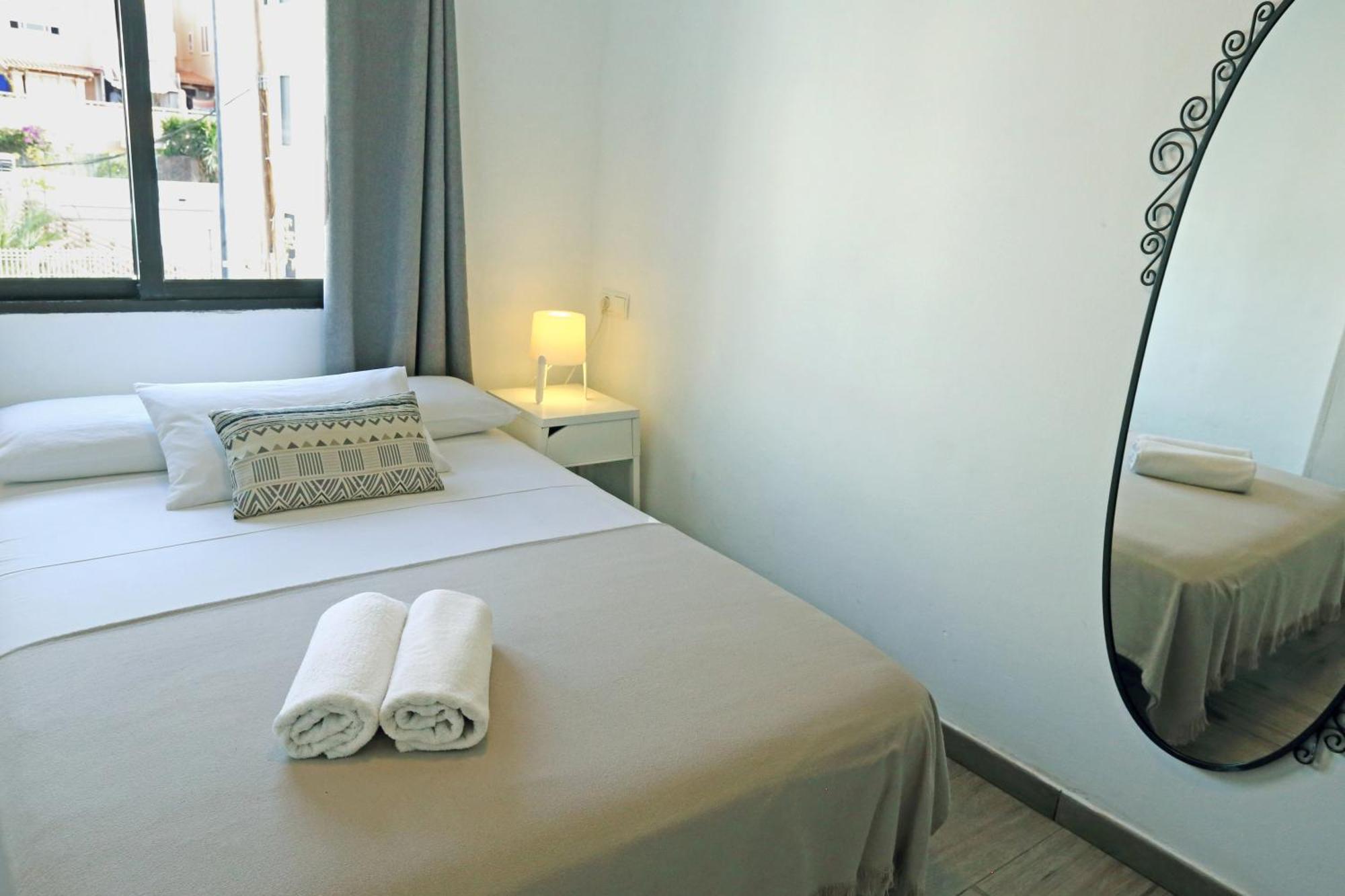 Hostal Costa Ibiza Town Ngoại thất bức ảnh