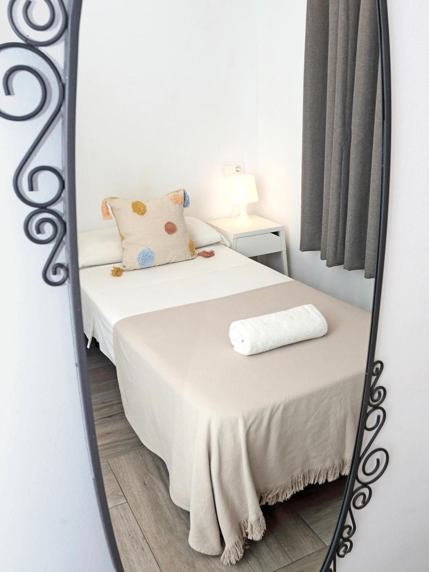 Hostal Costa Ibiza Town Ngoại thất bức ảnh